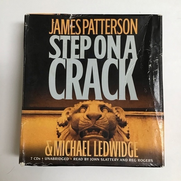 Audiobook James Patterson Michael Ledwidge Step On A Crack 2007 Unabridged Car - Picture 1 of 5